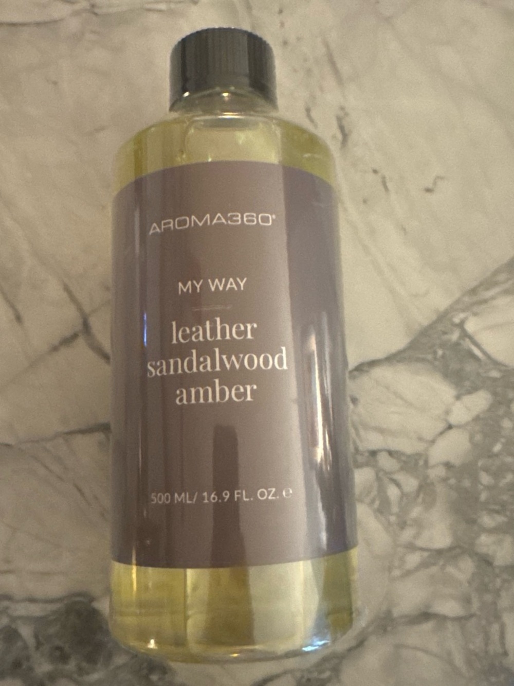 AROMA360 My Way Leather Sandalwood Amber Room Fragrance (Brown)